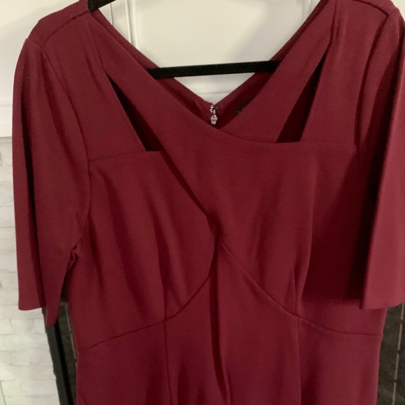 Maroon Fitted Dress - Picture 2 of 2
